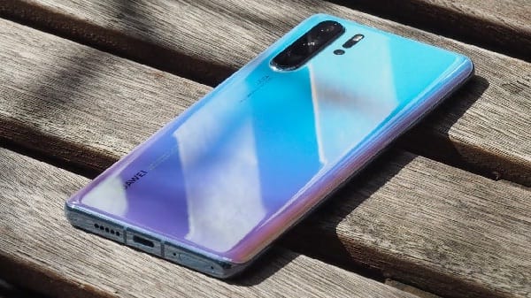 سعر ومواصفات Huawei P30 Pro | مميزات وعيوب هواوي بي 30 برو 2 الحماية من الماء في هواوي بي 30 برو