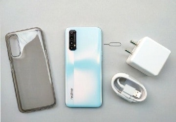 فتح علبة هاتف Realme 7